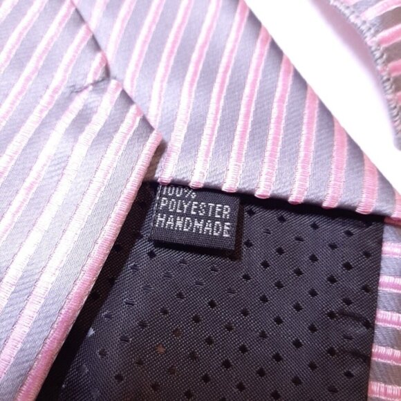 NEW 3 Pc Boxed Gift Tie Set Coordinated Print Cuff Links Pocket Square Pink Grey - Picture 7 of 7